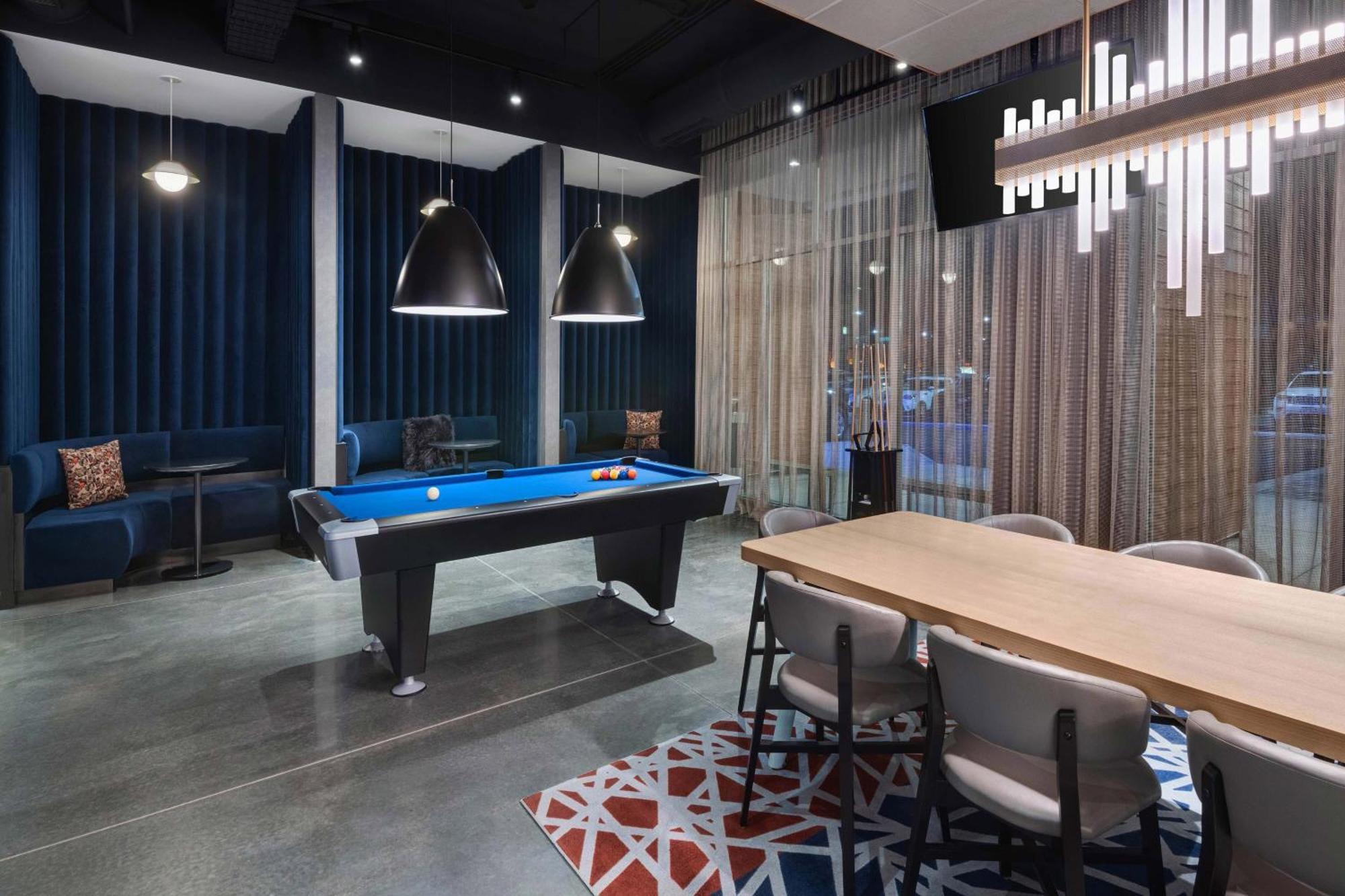 Aloft Cincinnati West Chester Bagian luar foto
