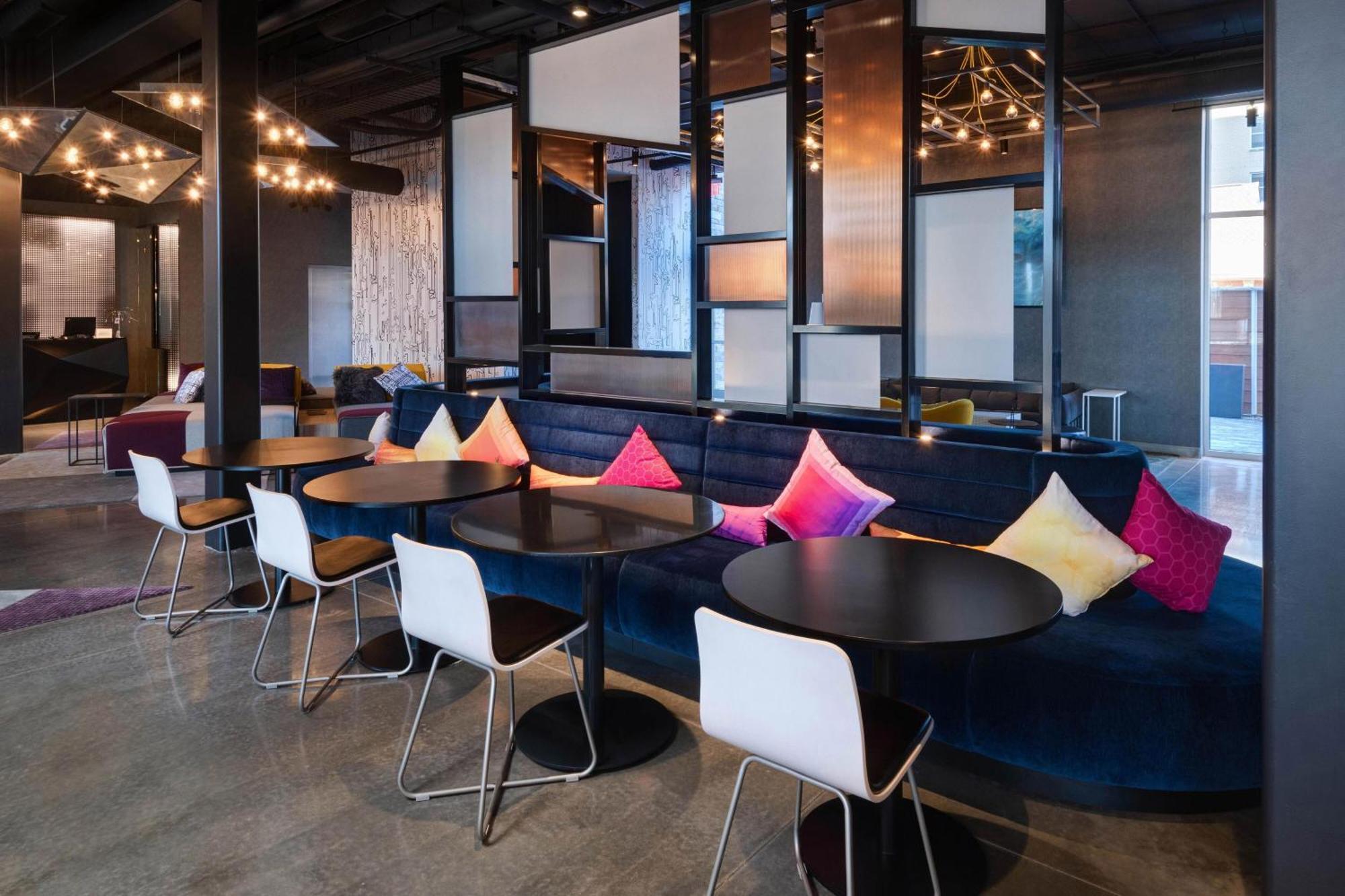 Aloft Cincinnati West Chester Bagian luar foto