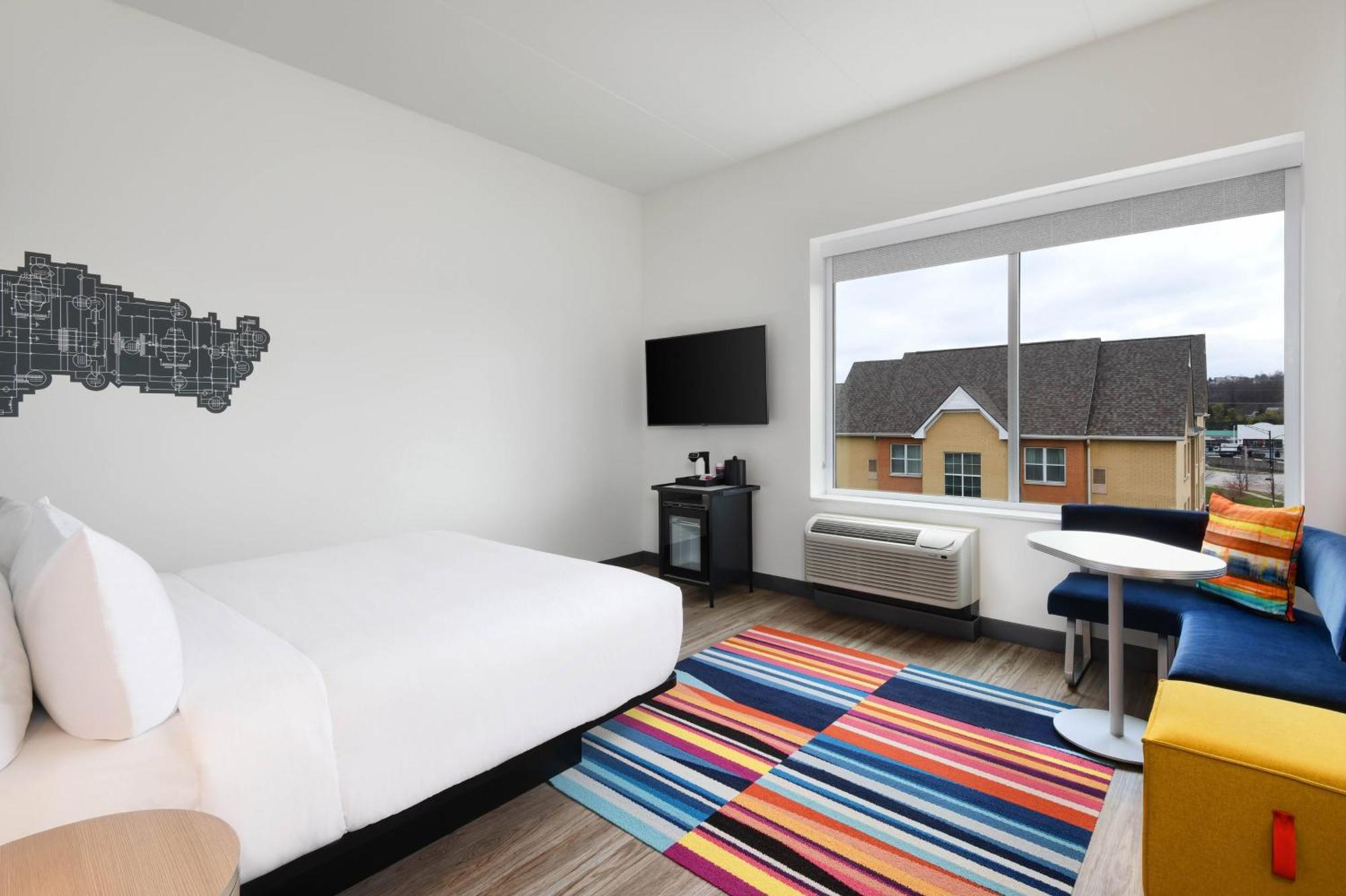 Aloft Cincinnati West Chester Bagian luar foto