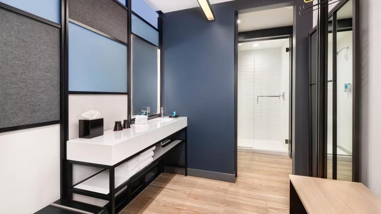 Aloft Cincinnati West Chester Bagian luar foto
